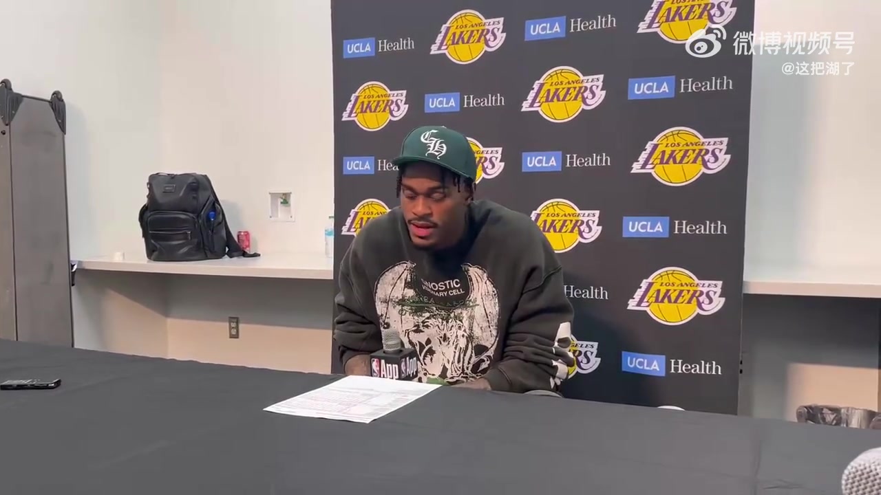 范德彪談狄龍他今晚搞那些花招結果付出了代價