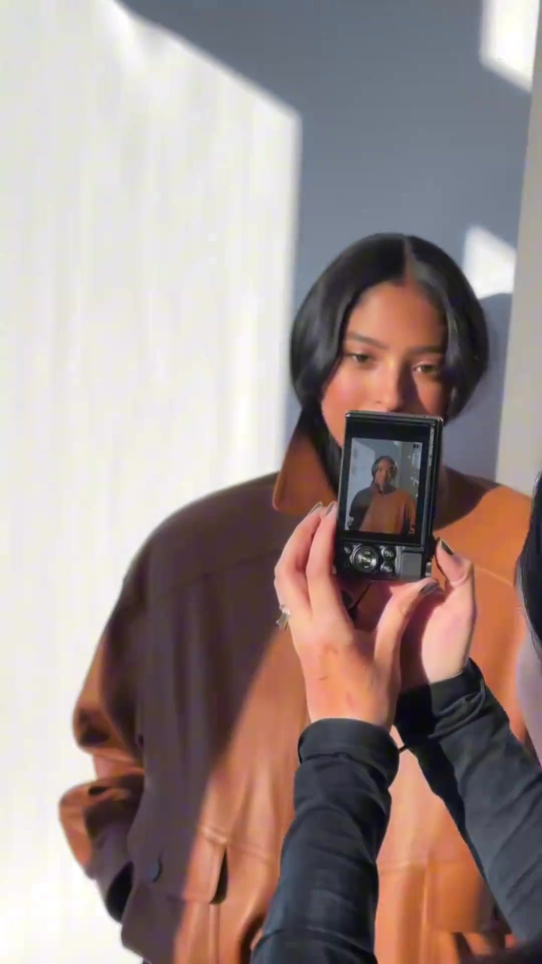 娜塔莉亞側(cè)臉不笑的那一刻真的太像kobe了