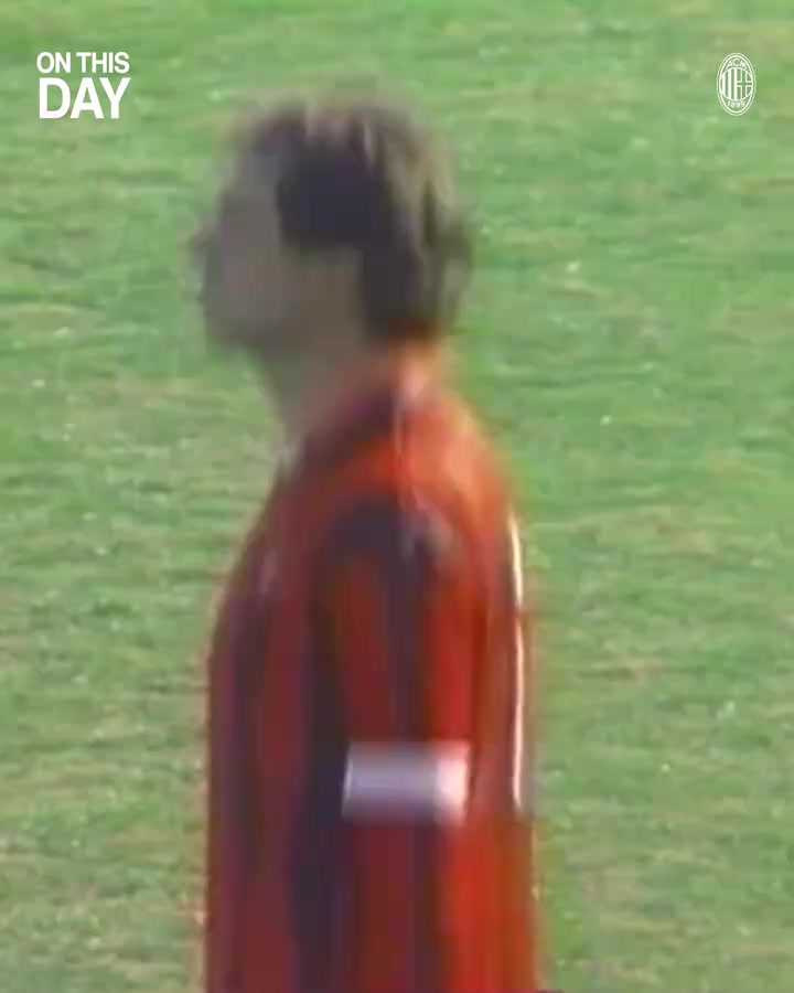 崢嶸歲月AC米蘭89年拿下歐洲冠軍杯和洲際杯